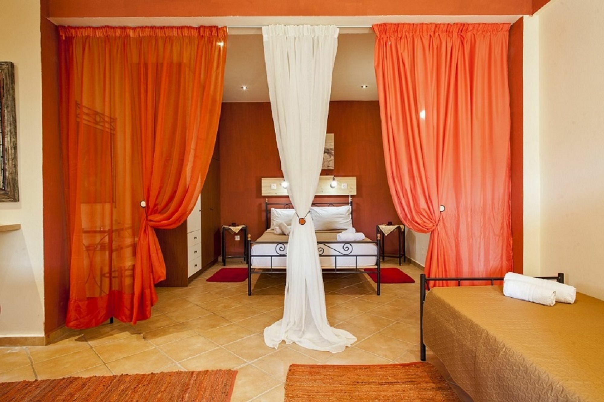 Aparthotel Estate Kares Tílisos
